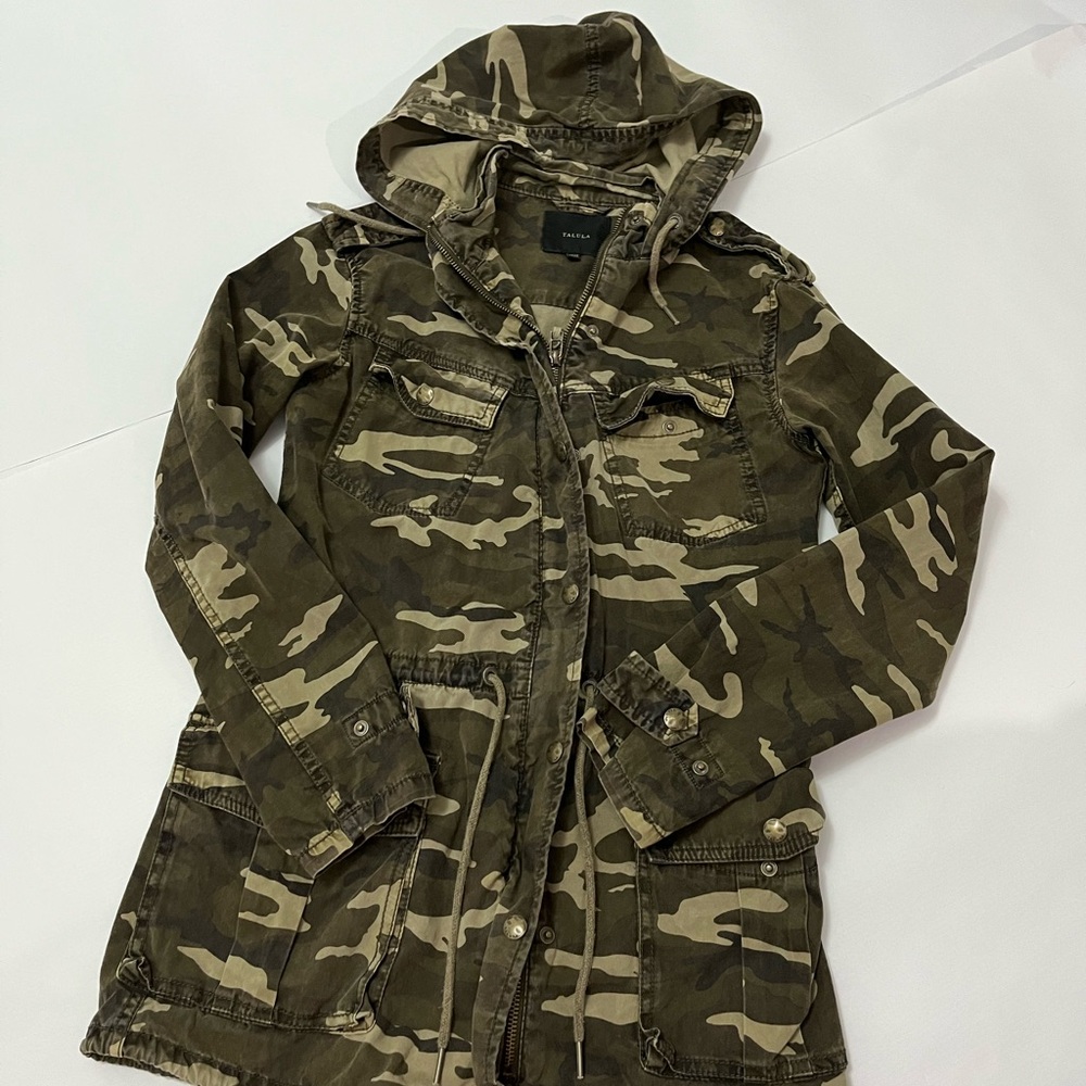 Talulula Aritzia Y2K 2000s Camo Jacket Size XXXS - Picture 3 of 13